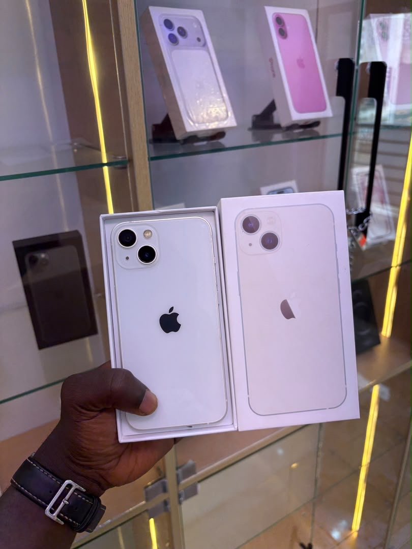 Apple iPhone 13 128GB